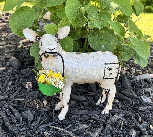 SADIE SHEEP HOLDING BASKET RECYCLED METAL AVAIL JAN 2026